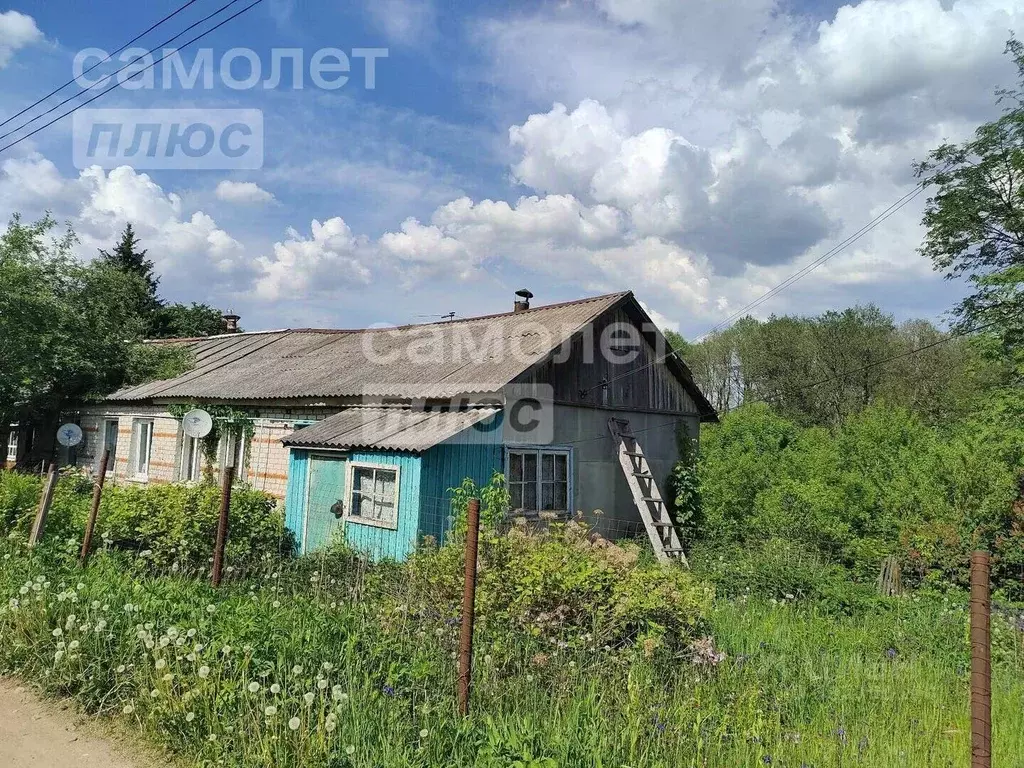 Дом в Смоленская область, Починковский район, д. Шаталово 115 (48 м) - Фото 0