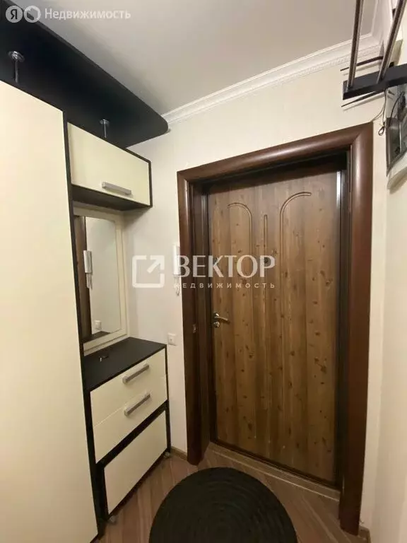 2-комнатная квартира: Владимир, Перекопский военный городок, 6 (47 м) - Фото 1
