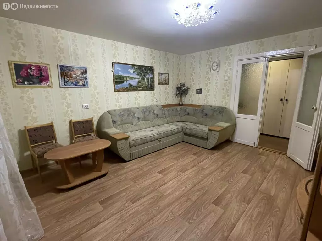 4-комнатная квартира: Киров, Подгорная улица, 18А (76 м) - Фото 1