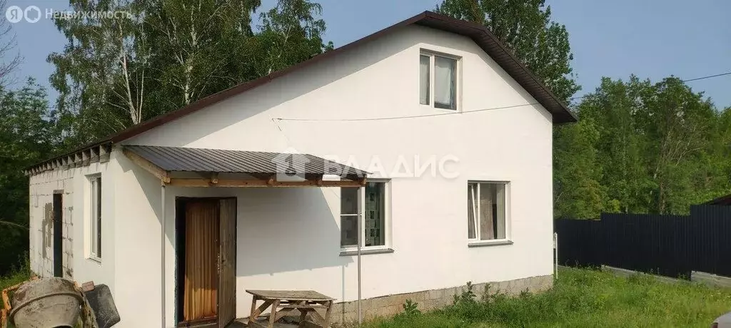 Дом в село Стрелецкое, Алмазная улица, 5А (100 м) - Фото 1