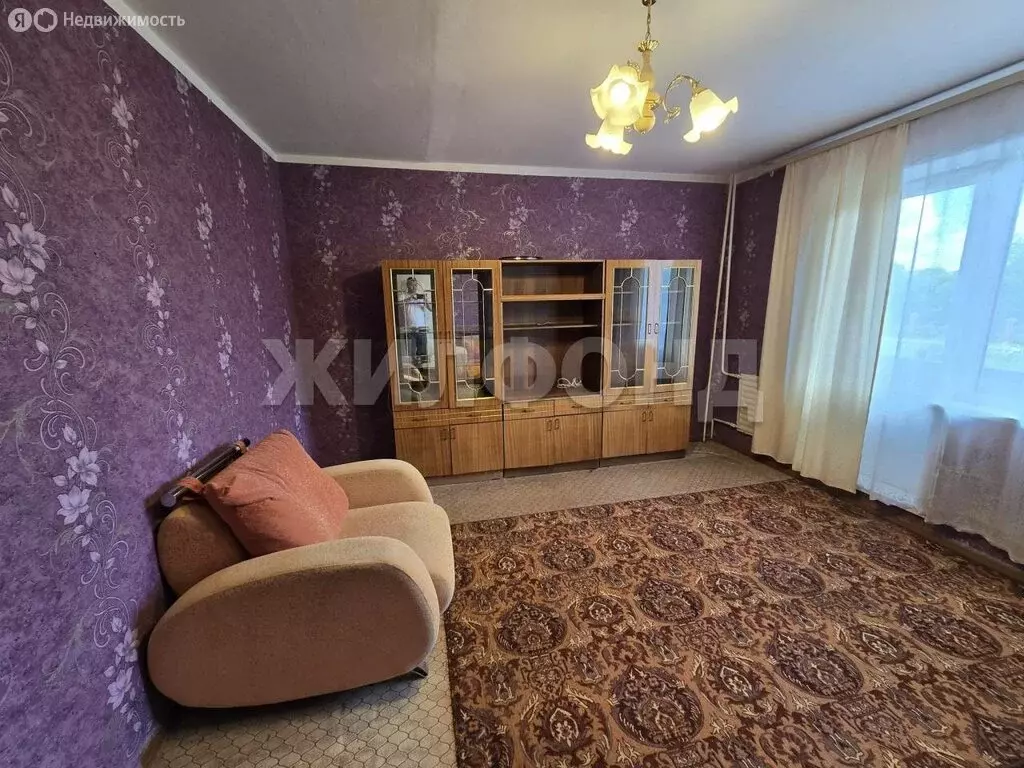 3-комнатная квартира: посёлок Сибирский, улица Победы, 4 (60.4 м) - Фото 1