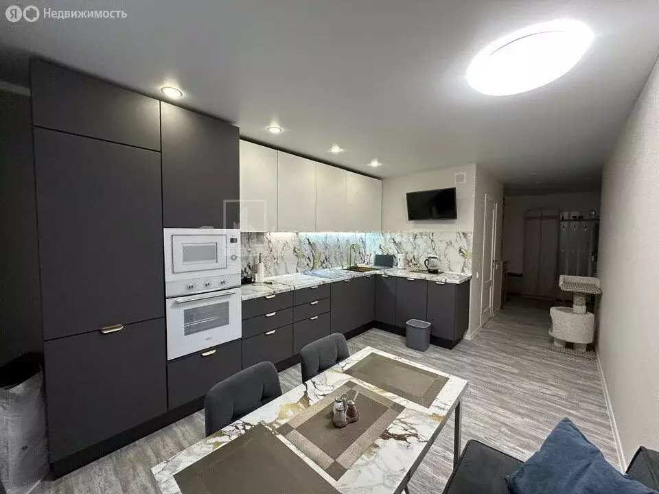 2-комнатная квартира: Владимир, проспект Строителей, 9к1 (68 м) - Фото 1