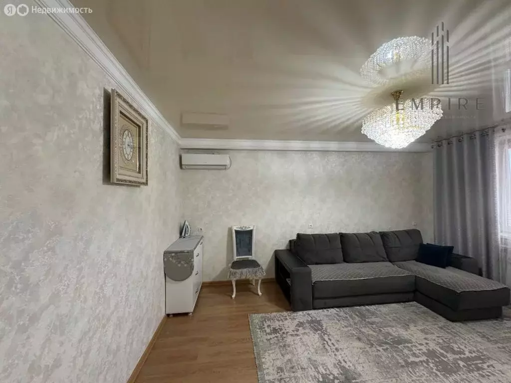 3-комнатная квартира: Грозный, улица имени А.С. Сулейманова, 22 (69 м) - Фото 2