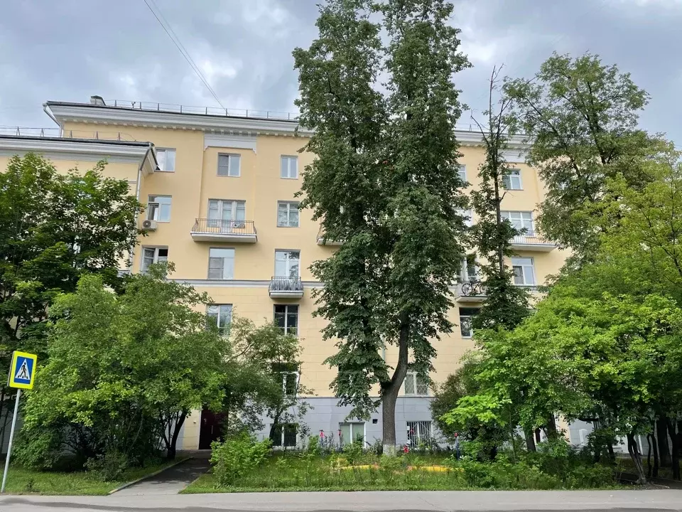 Продается 4-комнатная квартира - Фото 1