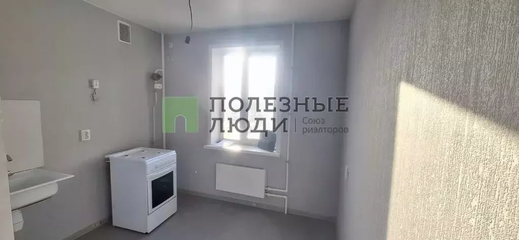 1-к кв. Самарская область, Сызрань Керамическая ул., 32А (28.0 м) - Фото 2