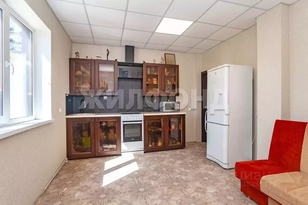 Дом в Новосибирская область, Бердск ул. Марсовая (219 м) - Фото 1