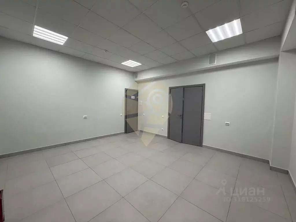 Помещение свободного назначения в Белгородская область, Старый Оскол ... - Фото 0