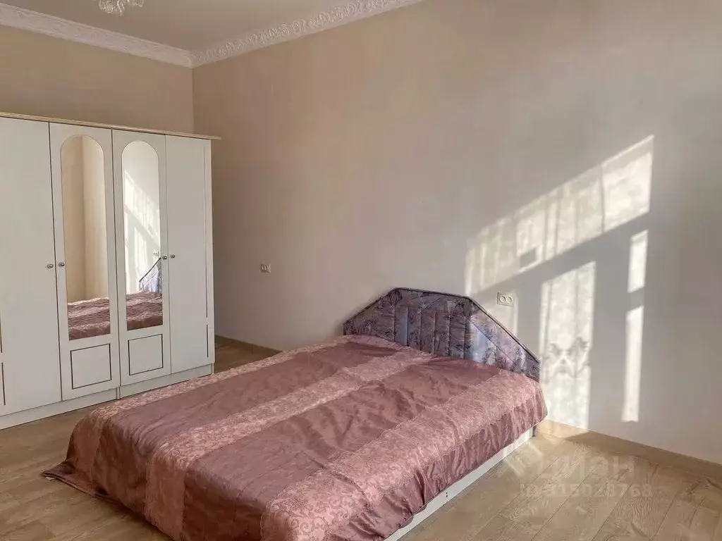 2-к кв. Дагестан, Махачкала ул. Башкирская, 2 (80.0 м) - Фото 0