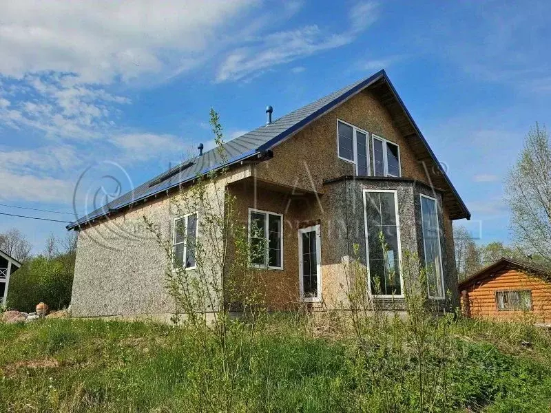 Дом в Ленинградская область, Подпорожское городское поселение, д. ... - Фото 2