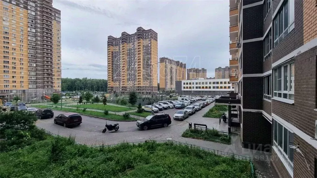 1-к кв. Московская область, Балашиха ш. Косинское, 1 (40.0 м) - Фото 0