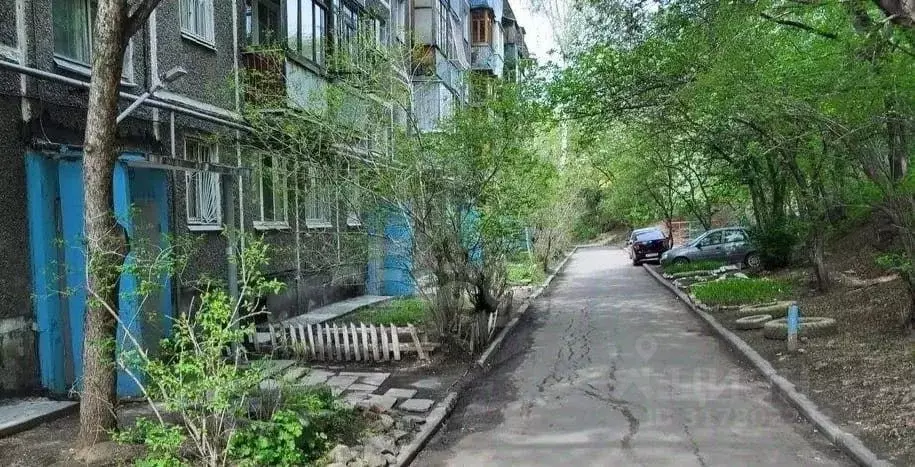 3-к кв. Свердловская область, Екатеринбург ул. Пальмиро Тольятти, 15В ... - Фото 0
