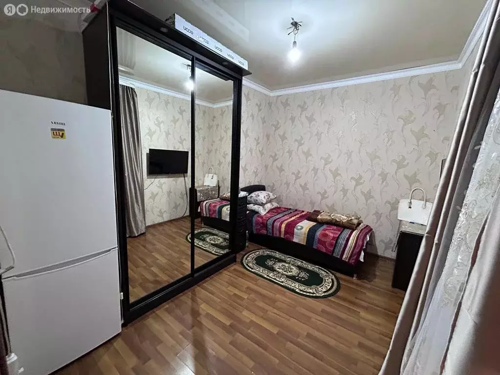 1-комнатная квартира: Владикавказ, улица Рамонова, 11 (18 м) - Фото 0