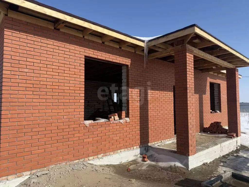 Дом в Самарская область, Красноярский район, Светлое Поле с/пос, д. ... - Фото 1