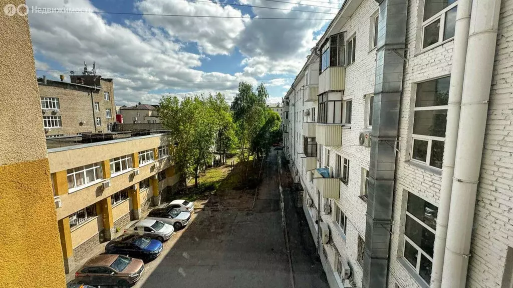 1-комнатная квартира: Уфа, улица Ленина, 74 (37.7 м) - Фото 1