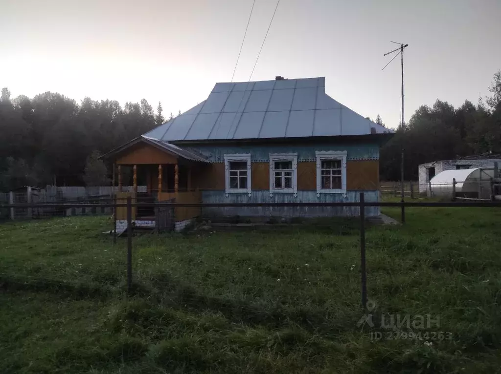 Дом в Брянская область, Брянский район, Стекляннорадицкое с/пос, пос. ... - Фото 0