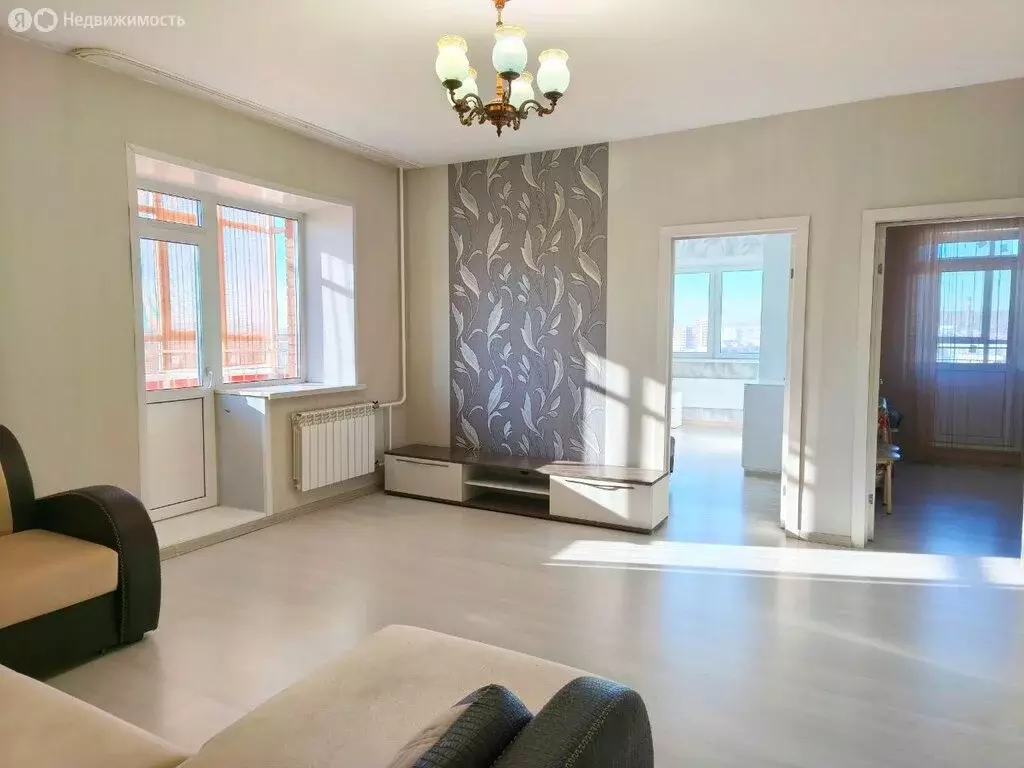 3-комнатная квартира: Красноярск, микрорайон Северный, улица Мате ... - Фото 2