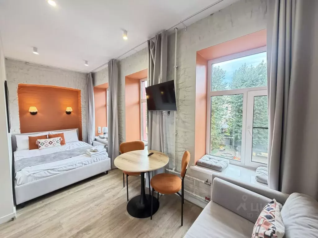 Студия Санкт-Петербург ул. Маяковского, 28 (18.48 м) - Фото 1