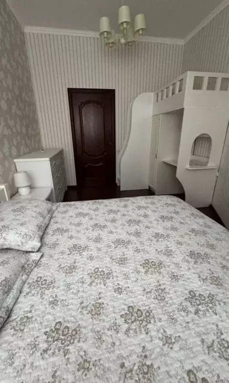2-к кв. Крым, Симферополь ул. Камская, 27 (56.0 м) - Фото 2