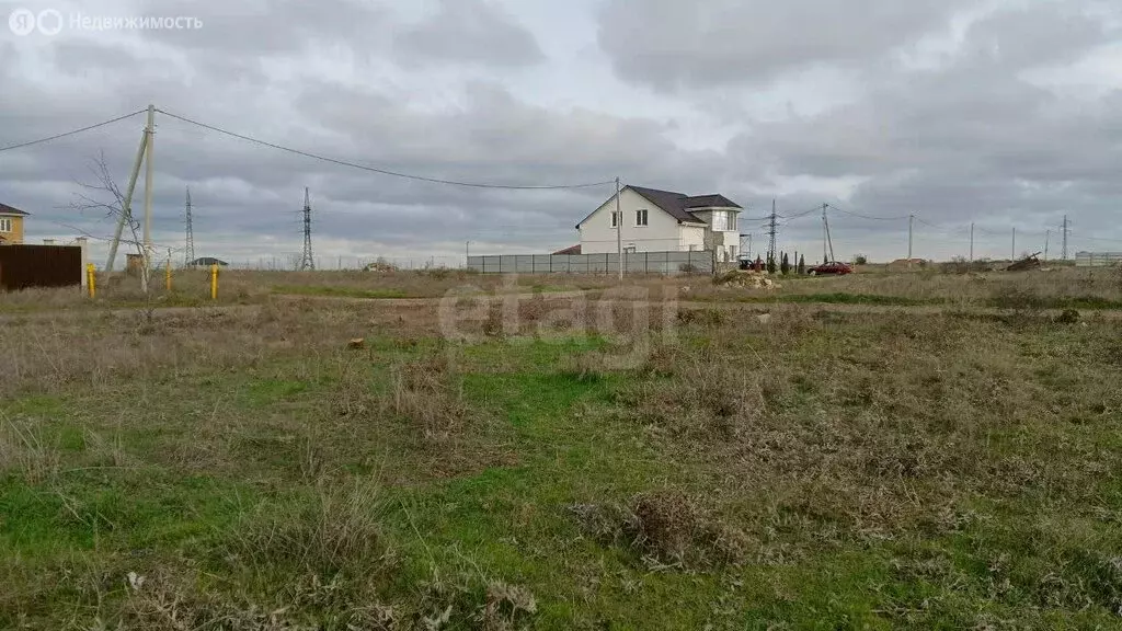 Участок в Мирное, улица Сейтнафе Сеитвелиева (6.25 м) - Фото 2