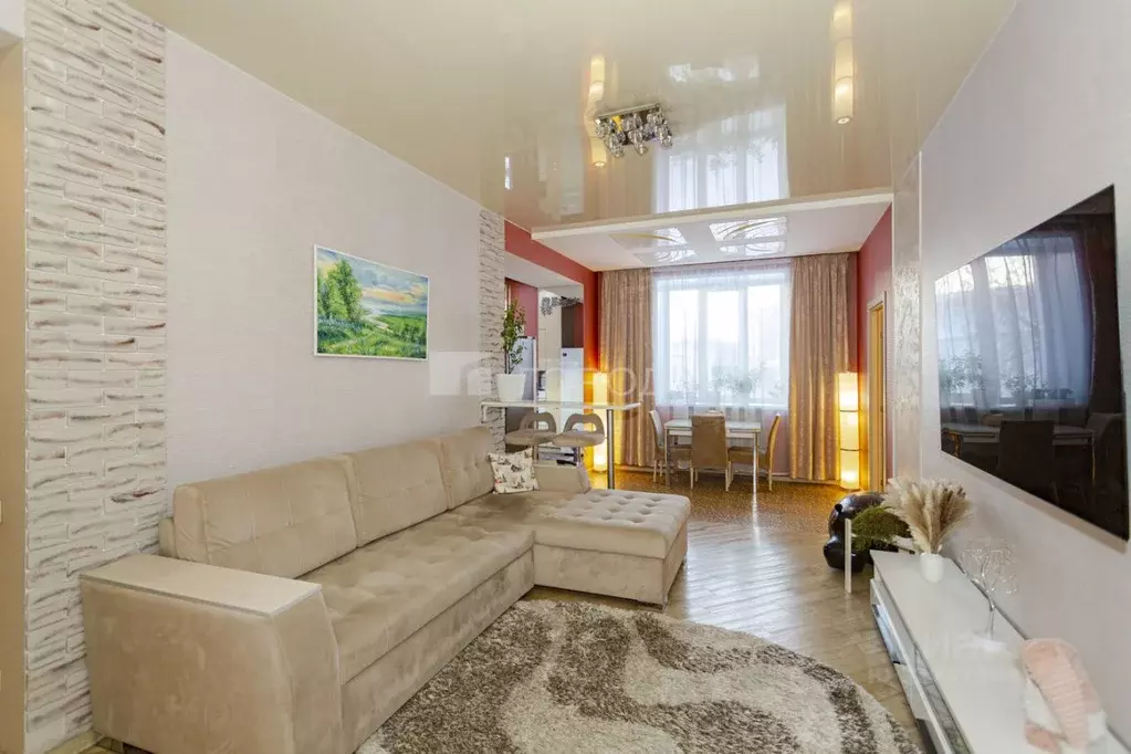 3-к кв. Кемеровская область, Новокузнецк ул. Чекалина, 10 (78.6 м) - Фото 1