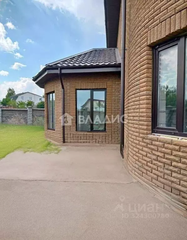 Дом в Брянская область, Брянский район, Супоневское с/пос, д. ... - Фото 1