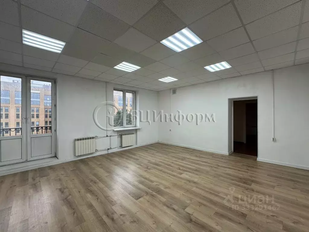 Офис в Санкт-Петербург Кантемировская ул., 22 (58 м) - Фото 1