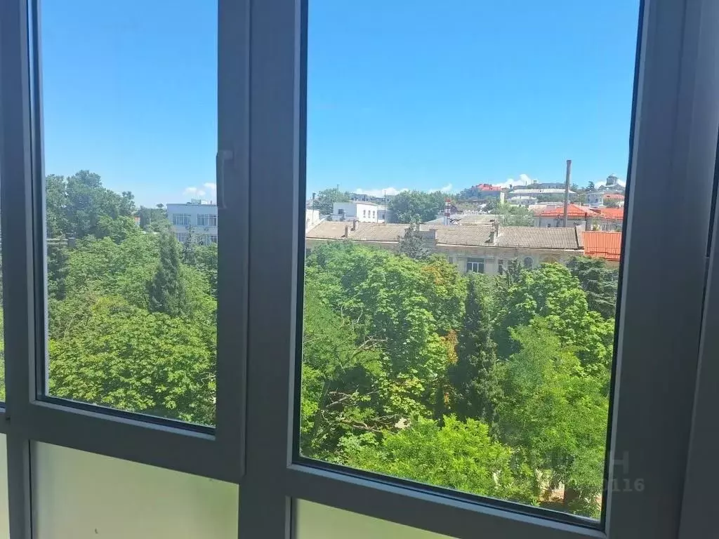 1-к кв. Севастополь ул. Сенявина, 5 (60.0 м) - Фото 1
