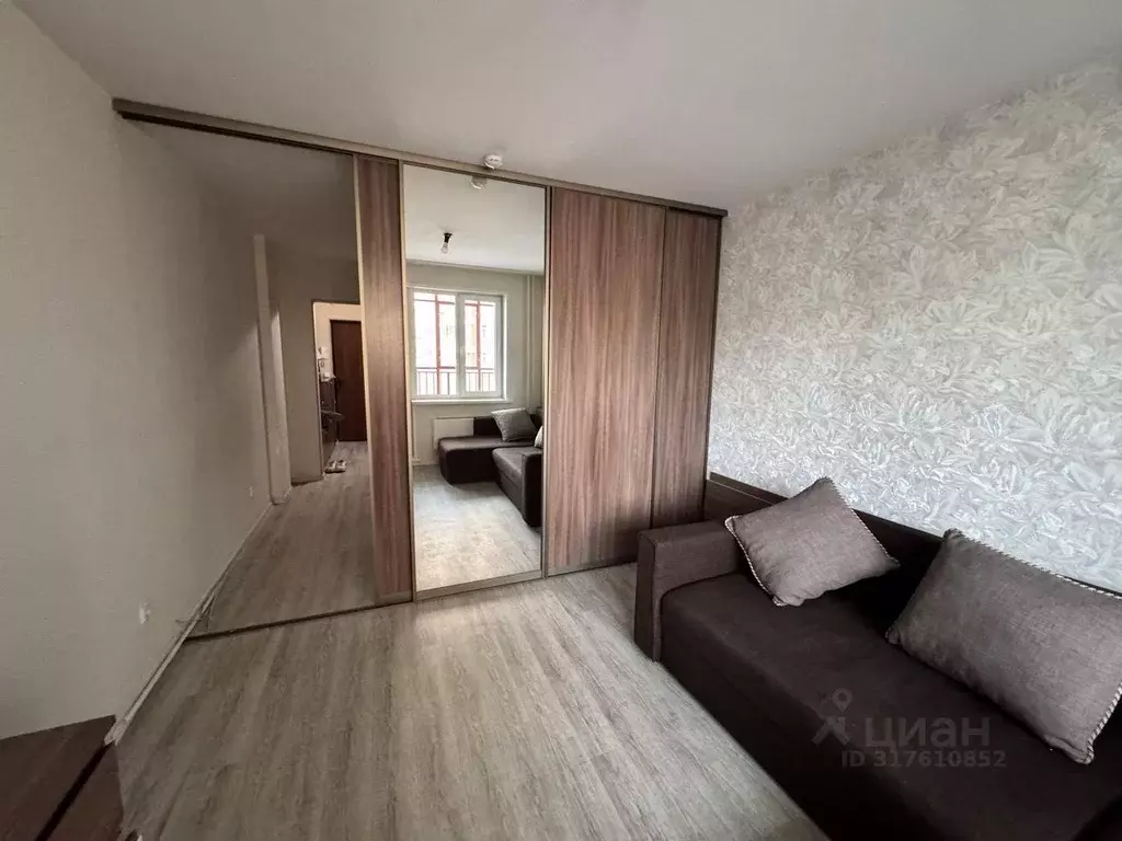 Студия Красноярский край, Красноярск Соколовская ул., 72 (28.0 м) - Фото 1