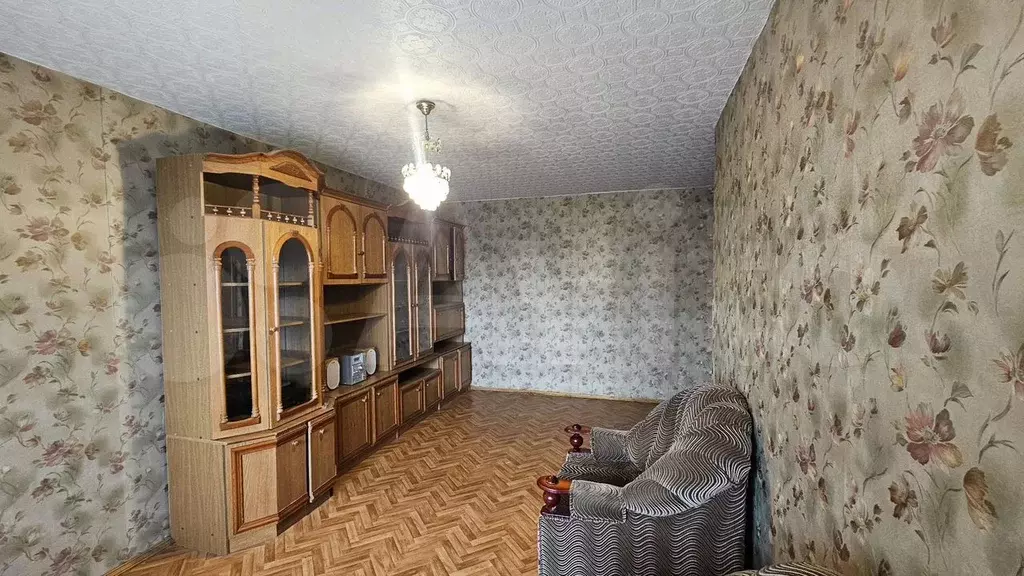 2-к. квартира, 54 м, 6/9 эт. - Фото 1