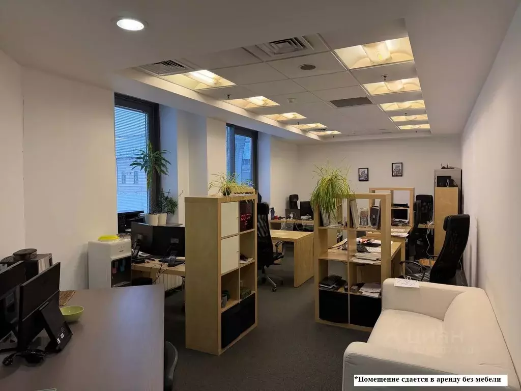 Помещение свободного назначения в Татарстан, Казань Петербургская ул., ... - Фото 2