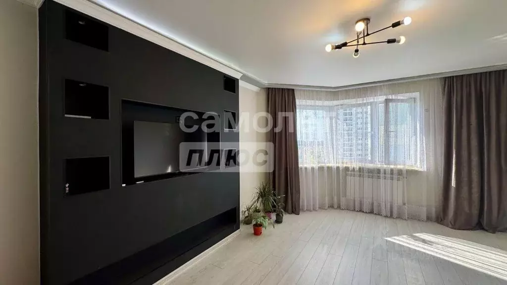 Квартира, 3 комнаты, 74 м - Фото 1