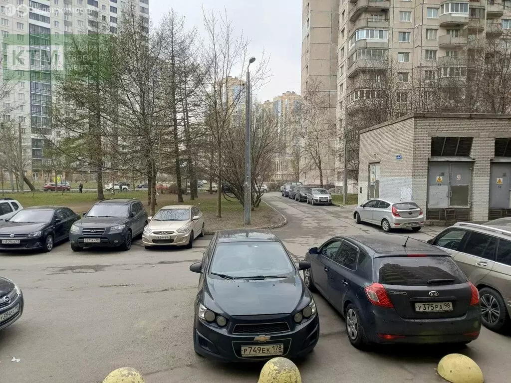 3-комнатная квартира: Санкт-Петербург, улица Композиторов, 11к1 (64.4 ... - Фото 1