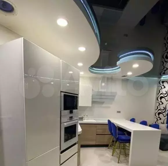 1-к. квартира, 60 м, 11/25 эт. - Фото 0