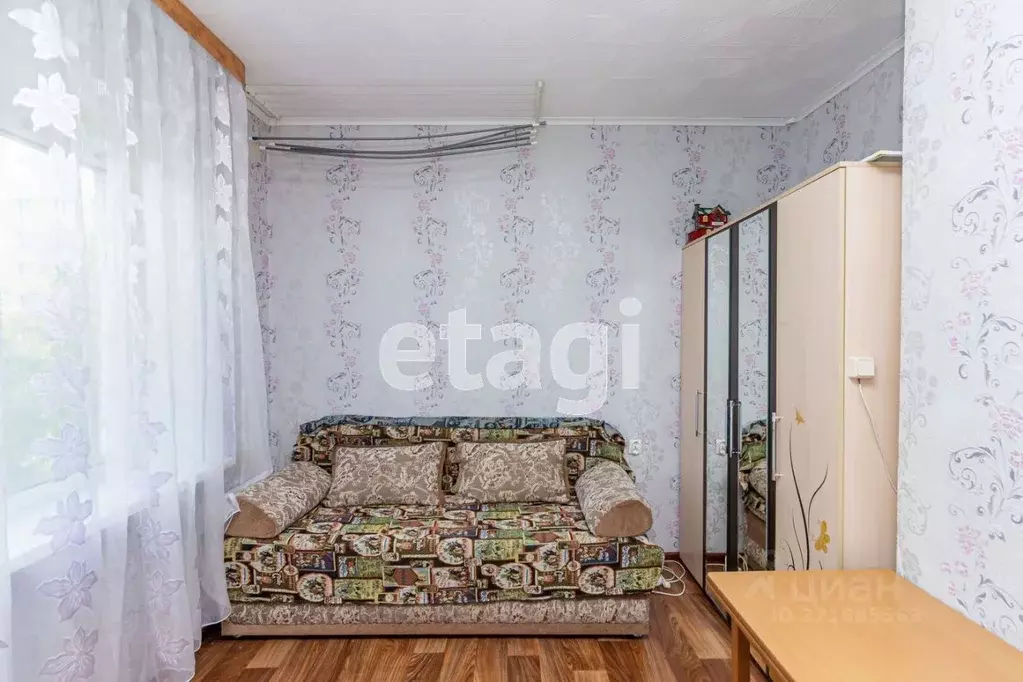 Комната Ханты-Мансийский АО, Сургут Ленинградская ул., 7 (12.0 м) - Фото 1