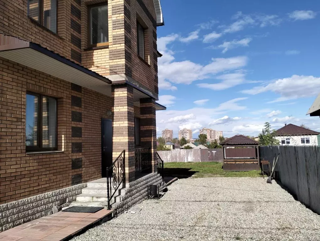 Коттедж в Иркутская область, Иркутск ул. Баумана, 84 (155 м) - Фото 1