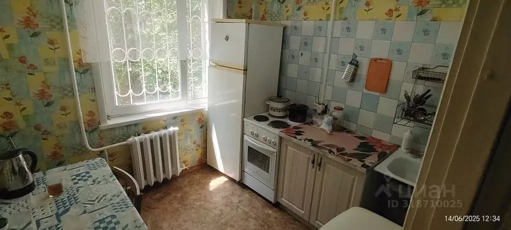 2-к кв. Иркутская область, Иркутск ул. 30-й Иркутской Дивизии, 2 (46.0 ... - Фото 0