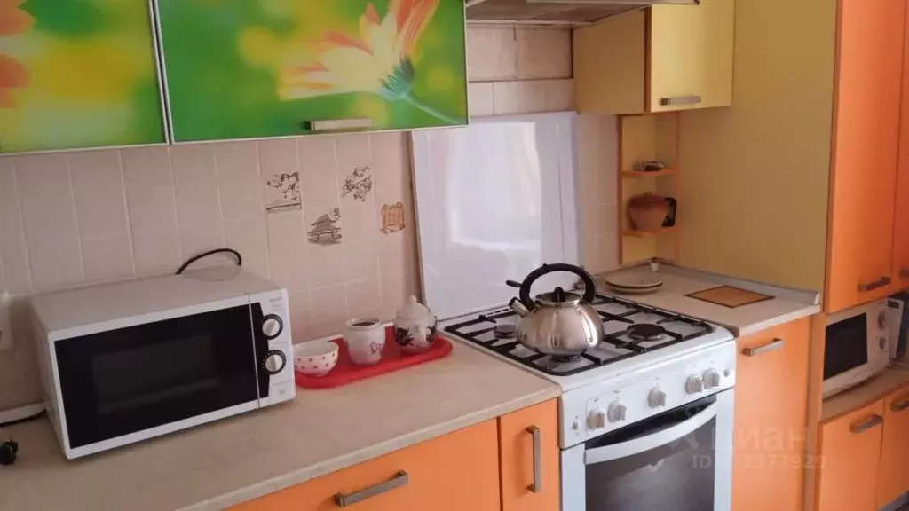 3-к кв. Чувашия, Чебоксары Пролетарская ул., 25к1 (72.0 м) - Фото 2