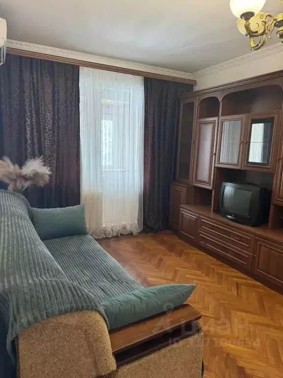 2-к кв. Кабардино-Балкария, Нальчик ул. Мальбахова, 26 (56.0 м) - Фото 1
