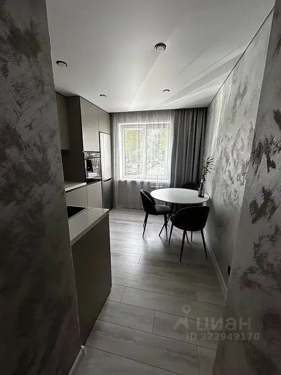 4-к кв. Красноярский край, Красноярск ул. Конституции СССР, 17 (76.0 ... - Фото 1