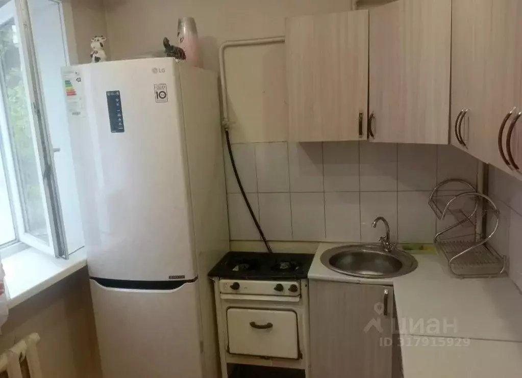 1-к кв. Иркутская область, Иркутск ул. Красных Мадьяр, 141 (32.0 м) - Фото 1
