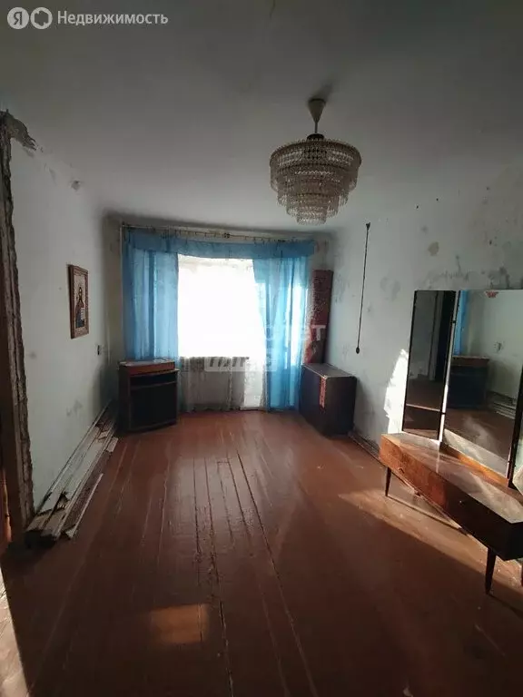 1-комнатная квартира: Юрга, улица Кирова, 16 (31 м) - Фото 0