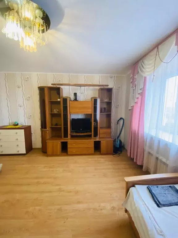 2-к кв. Орловская область, Орел Карачевский пер., 21 (75.0 м) - Фото 0