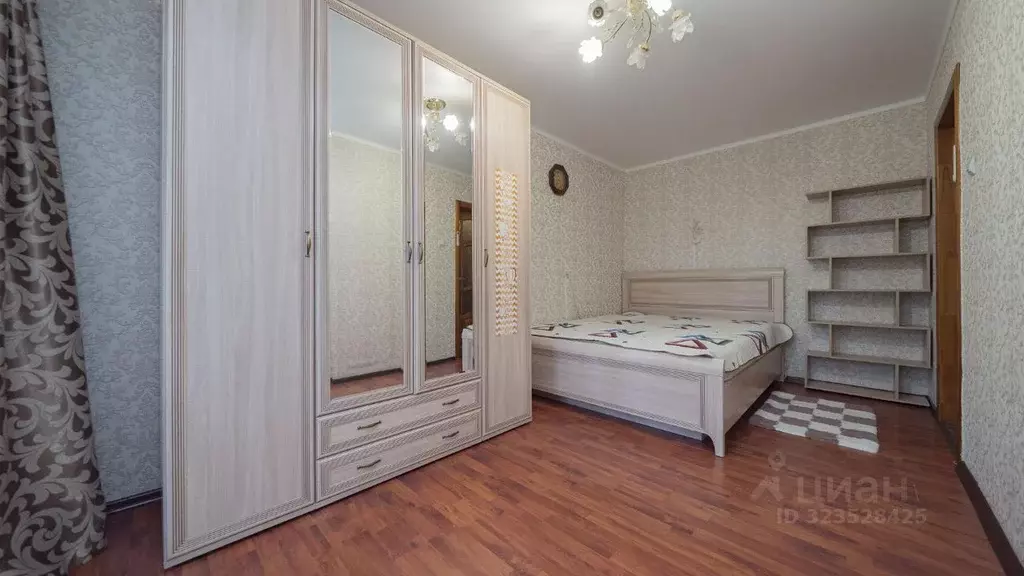 2-к кв. Московская область, Наро-Фоминск ул. Полубоярова, 5 (50.0 м) - Фото 2