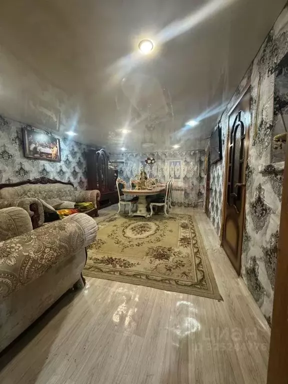 Дом в Ростовская область, Новошахтинск Ленинградская ул., 85 (54 м) - Фото 1