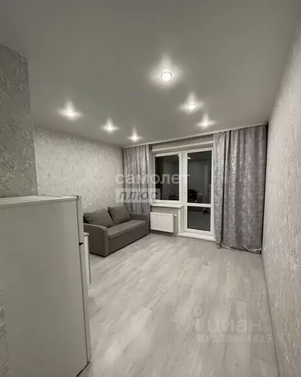 Студия Тюменская область, Тюмень ул. Тальниковая, 3 (21.3 м) - Фото 1