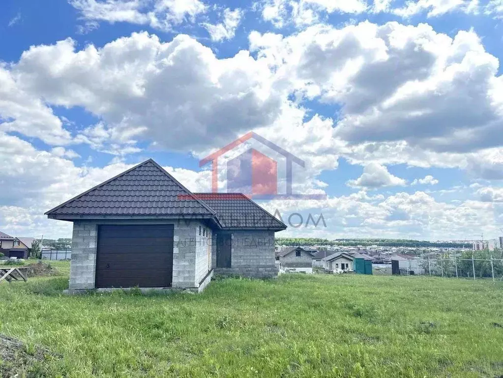 Участок в Белгородская область, Старый Оскол ул. Успенская, 12 (15.0 ... - Фото 0