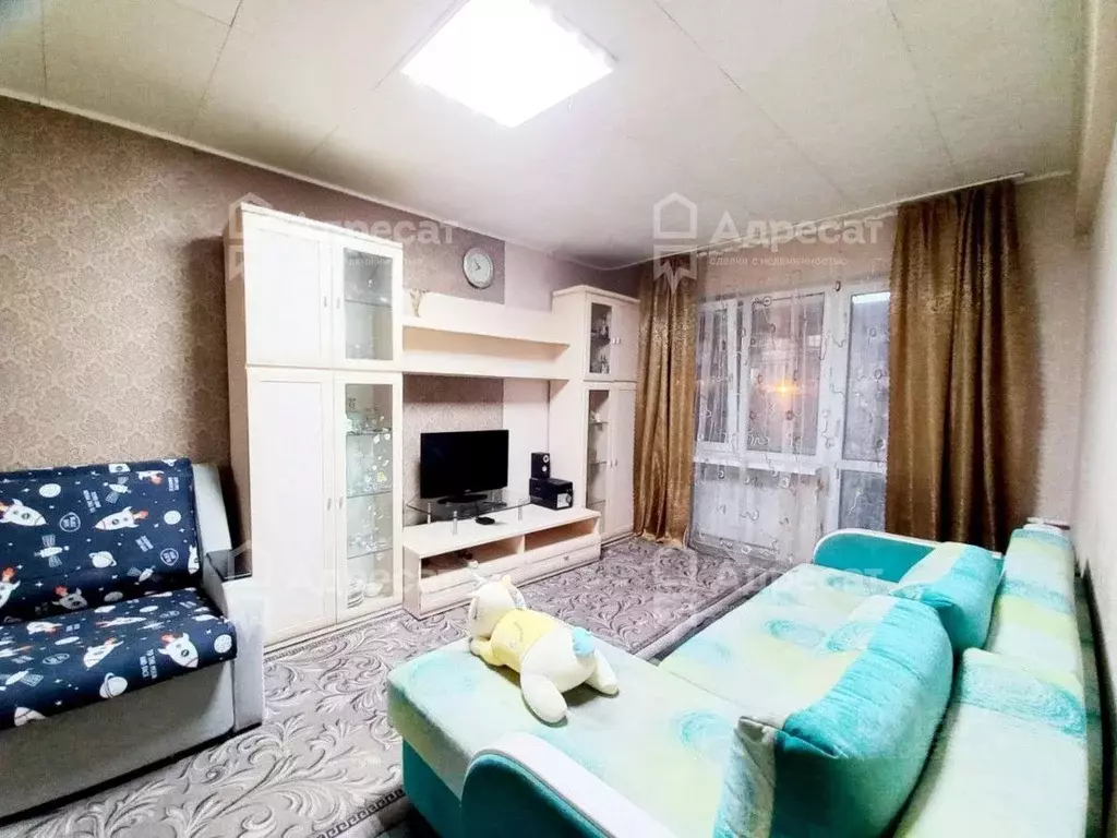 1-к кв. Волгоградская область, Волгоград ул. Дзержинского, 37 (30.7 м) - Фото 0