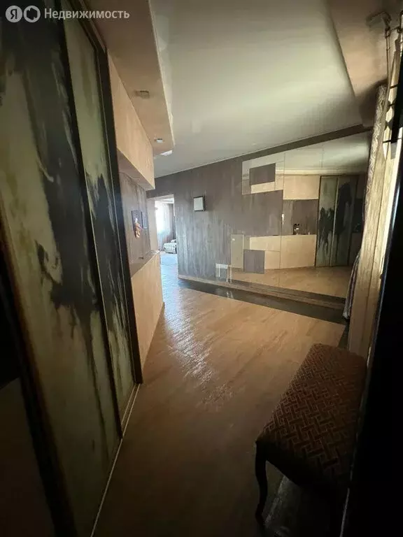 5-комнатная квартира: Маркова, микрорайон Зелёный Берег, Зелёная ... - Фото 1