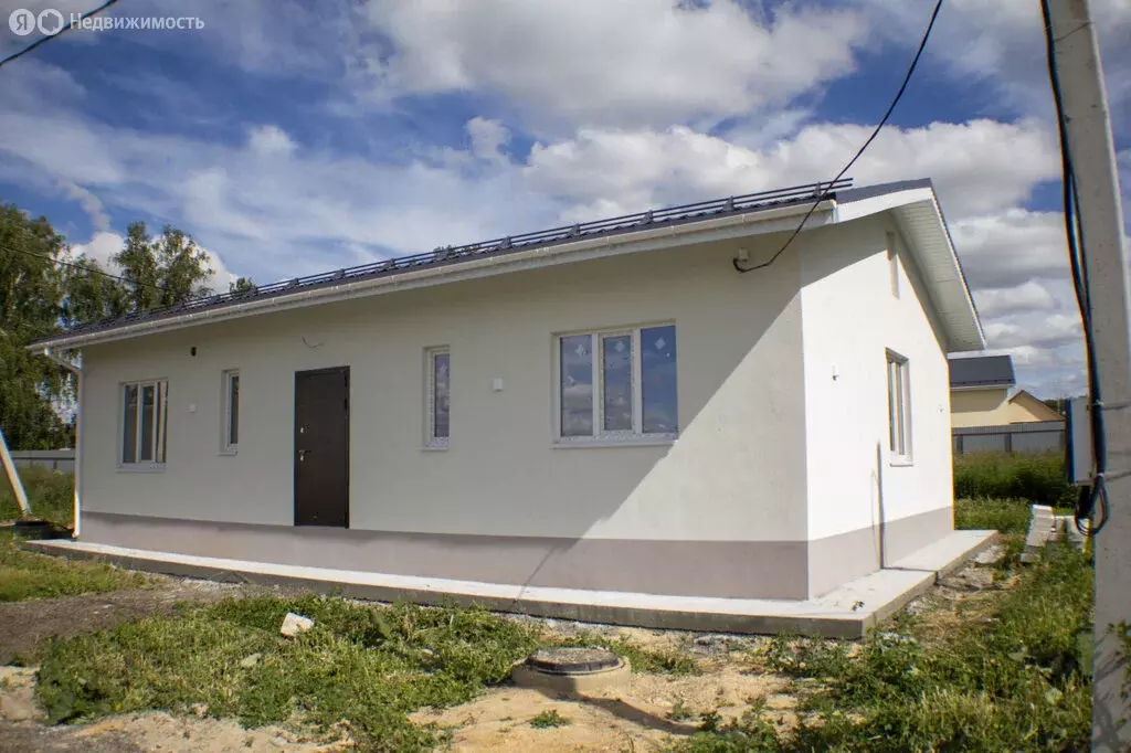 Дом в посёлок Петровский, улица 9-й Пятилетки (96 м) - Фото 1