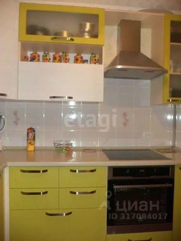 3-к кв. Томская область, Северск ул. Калинина, 56А (55.2 м) - Фото 0